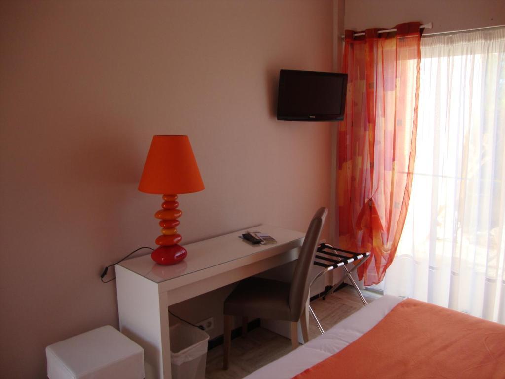 Hotel Le Golfe Bleu Cavalaire-sur-Mer Cameră foto
